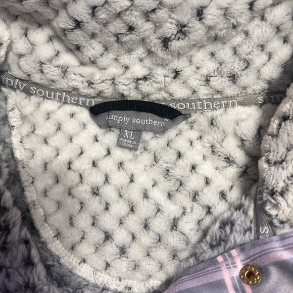 Simply Southern Gray Patterned Pullover. Sz/XL - NWOT. - Picture 7 of 14